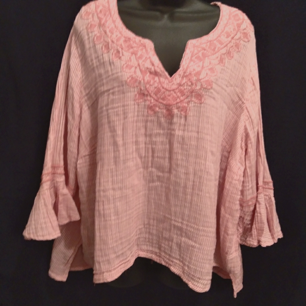 Crown & Ivy Tunic